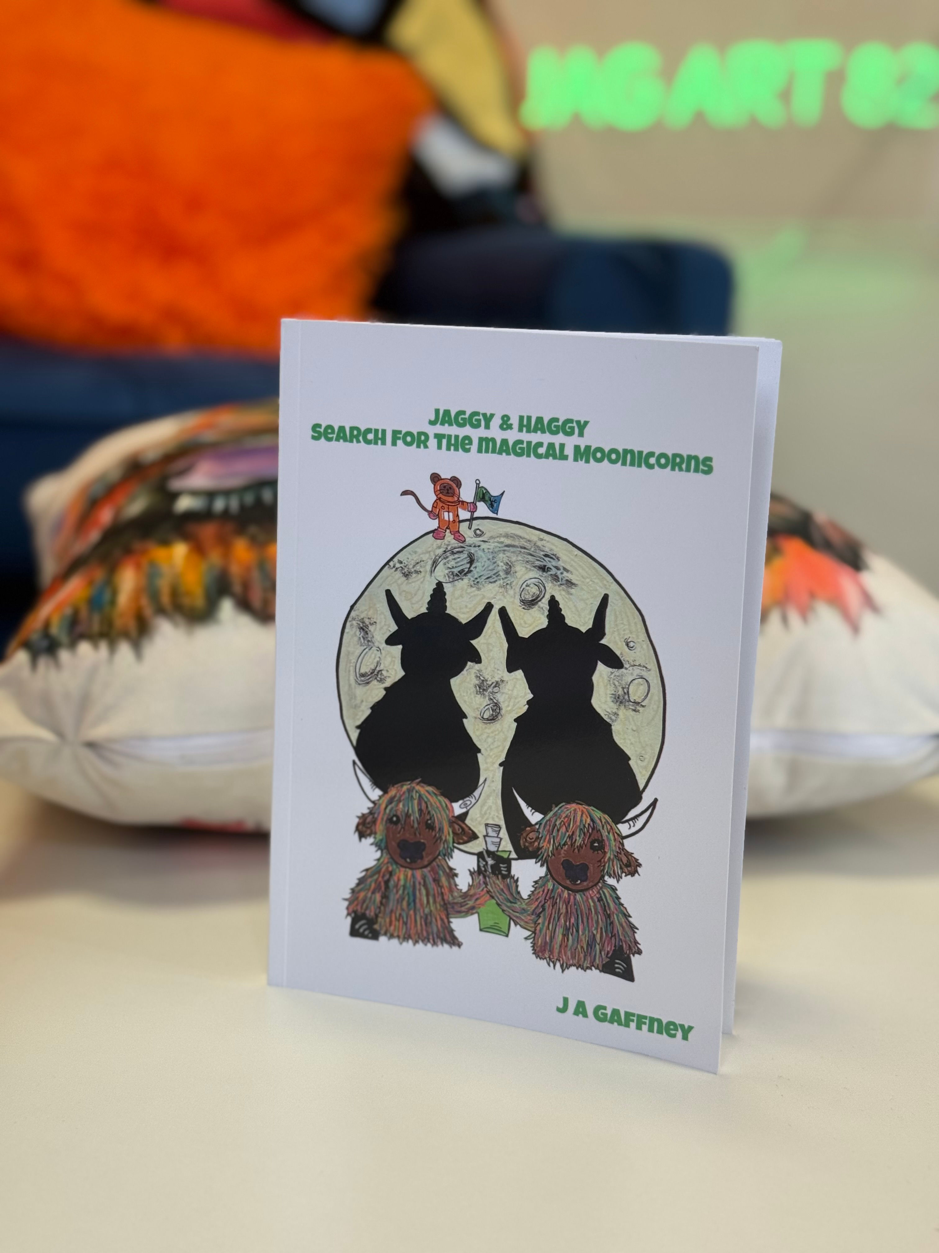 Jaggy & Haggy: Search for the magical Moonicorns
