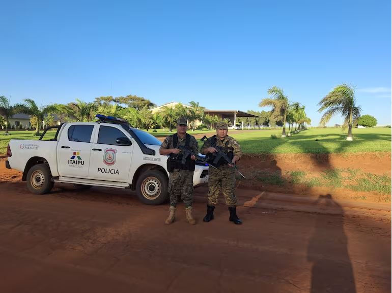 Polizeibeamte aus der Region Tacuatí