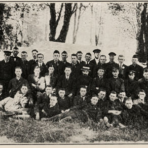 20.–22. Juni 1919: Junge Mennoniten beraten in Clermont-en-Argonne über die Zukunft der Gemeinde
