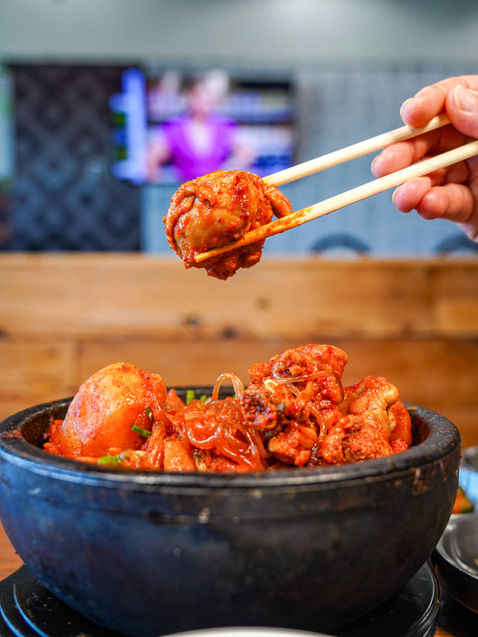 Mama's Korean Kitchen in Frisco, TX 75036 - Restaurants near me, Food near me, Places to eat, Korean restaurants, Korean food, Korean food near me, K-food, Places to Eat Near Me, Diner, Restaurants Nearby, Local Restaurants, Take Out Restaurants, Asian restaurant, Restaurants that deliver,  Soup, Stew, Bulgogi, Kimchi, Noodle, Bibimbap, Dumpling, Seafood Pancake, Japchae, Tteokbokki, Yukgaejang, Soontofu, Selloeongtang, LA Galbi, Teriyaki chicken