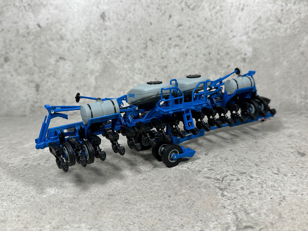 Thumbnail: 1/64 Kinze 5670 31 Row 15” Bulk Fill Planter