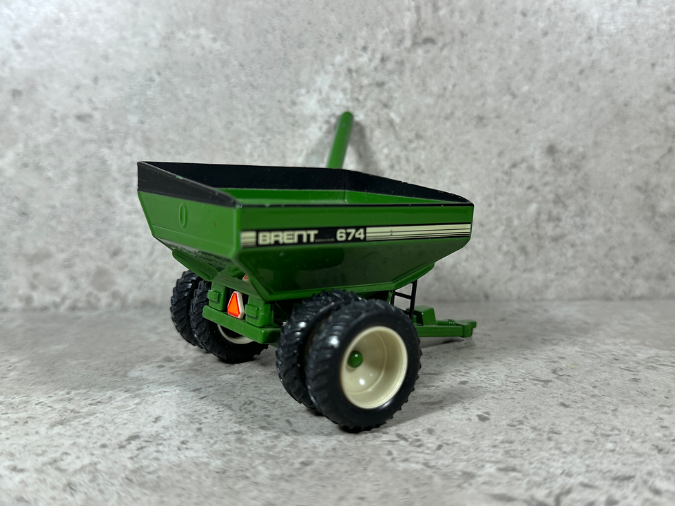 Thumbnail: 1/64 Brent 674 Grain Cart Green