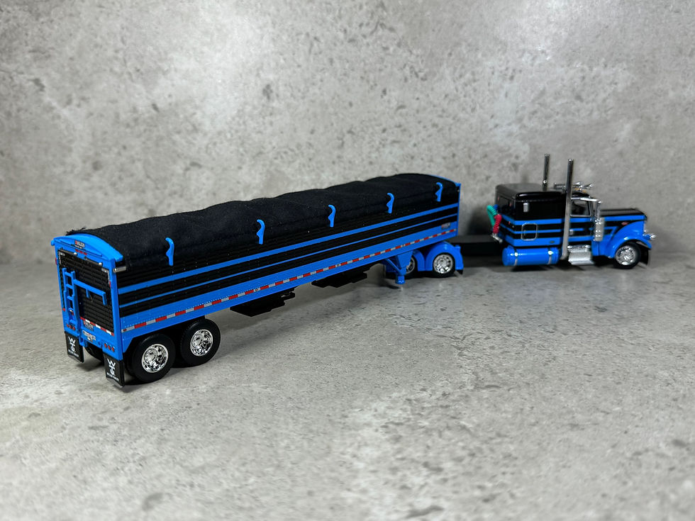 Thumbnail: 1/64 Peterbilt 389 w/ Wilson High Sided Grain Trailer Black/Blue