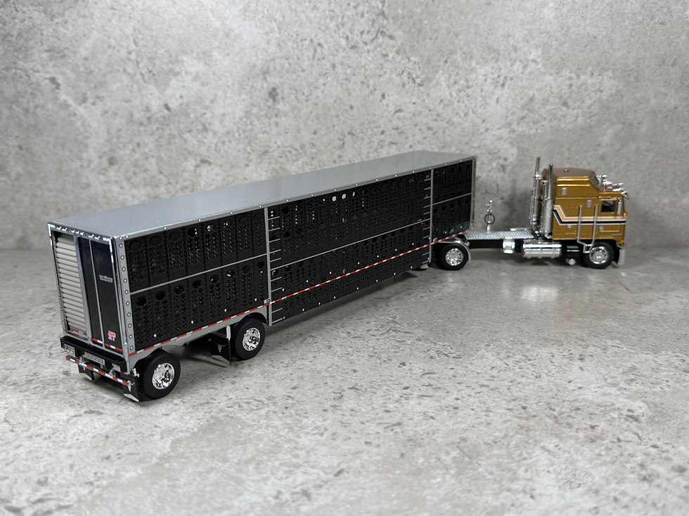 Thumbnail: 1/64 Kenworth K-100 w/ Wilson Livestock Trailer Gold/Black