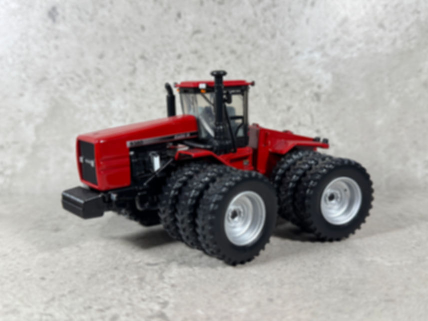 1/64 Steiger 9380 Triples Prestige