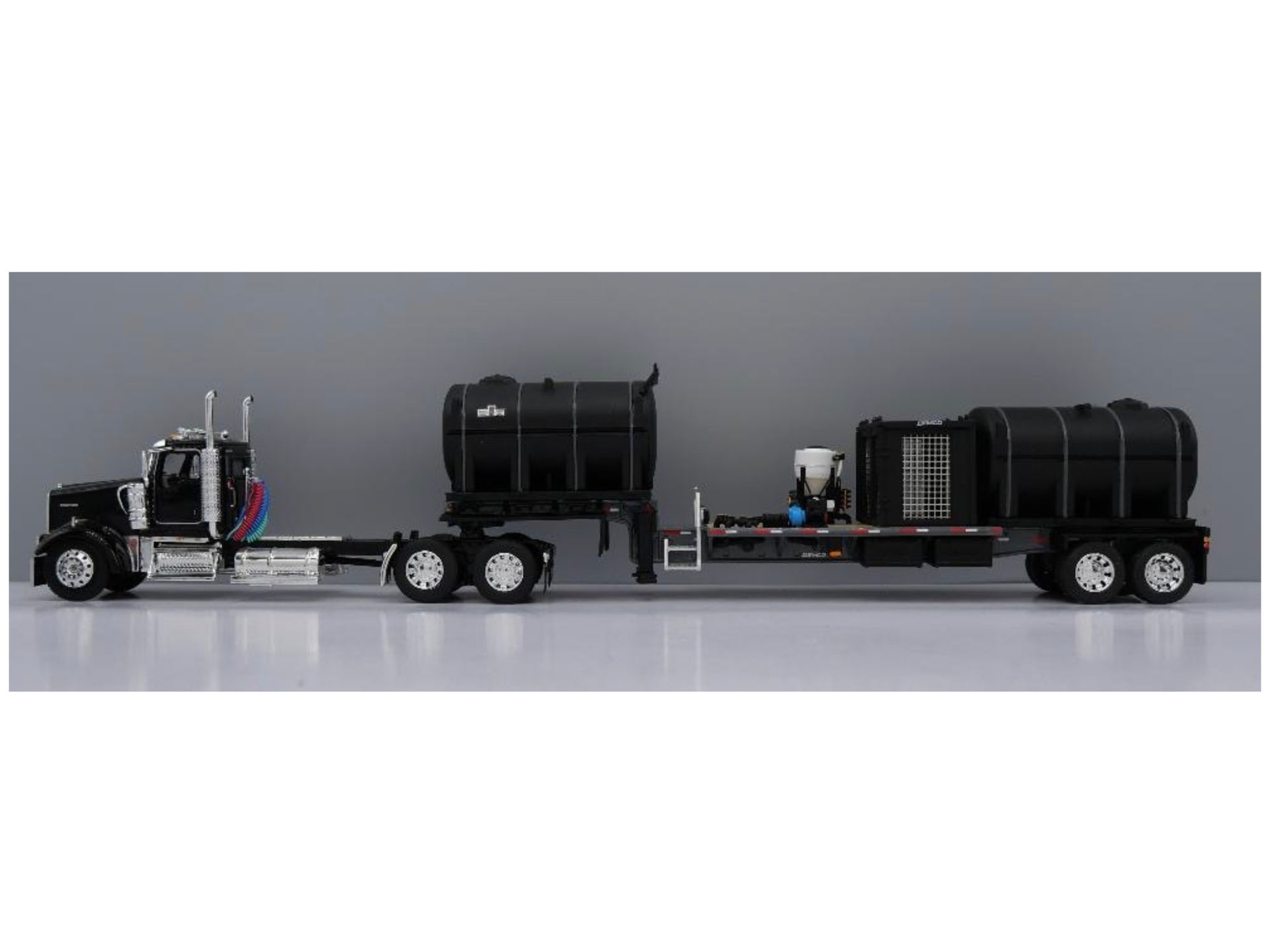 PRE-ORDER: 1/64 Kenworth W900L w/ Demco Tender Trailer Black/Gray