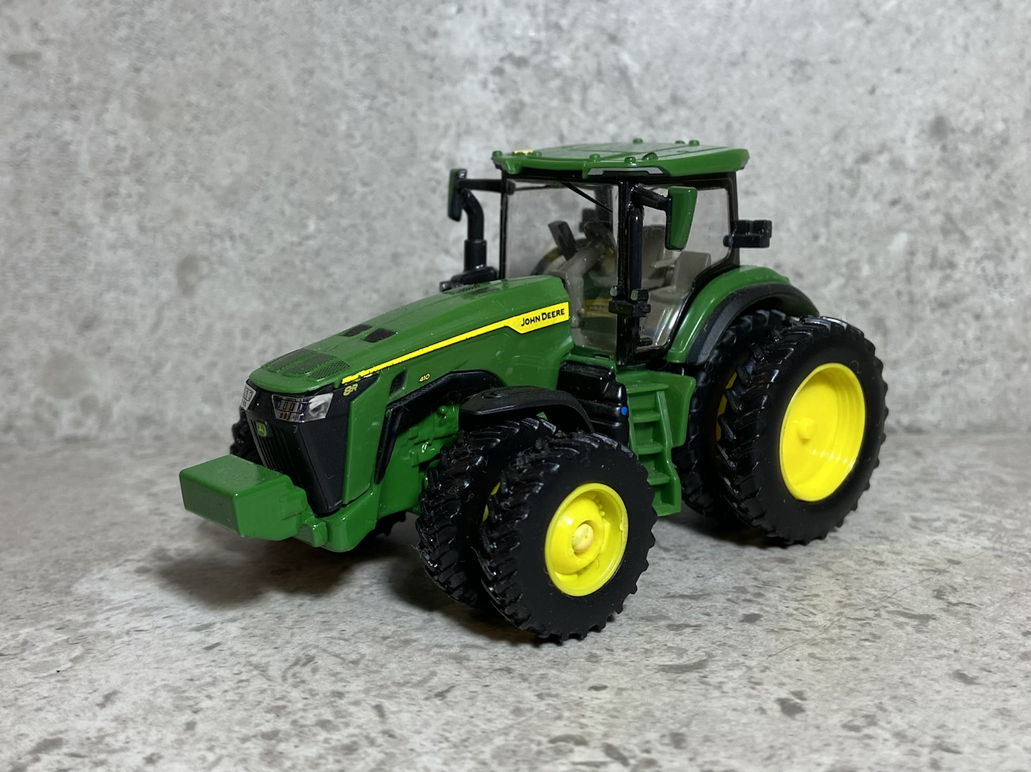 1/64 John Deere 8R 410 Prestige