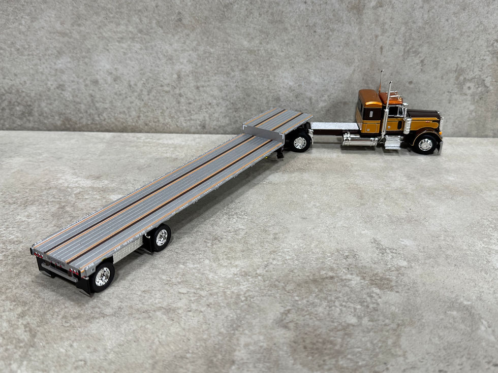Thumbnail: 1/64 Peterbilt 379 w/ Transcraft Stepdeck Trailer Brown/Brown