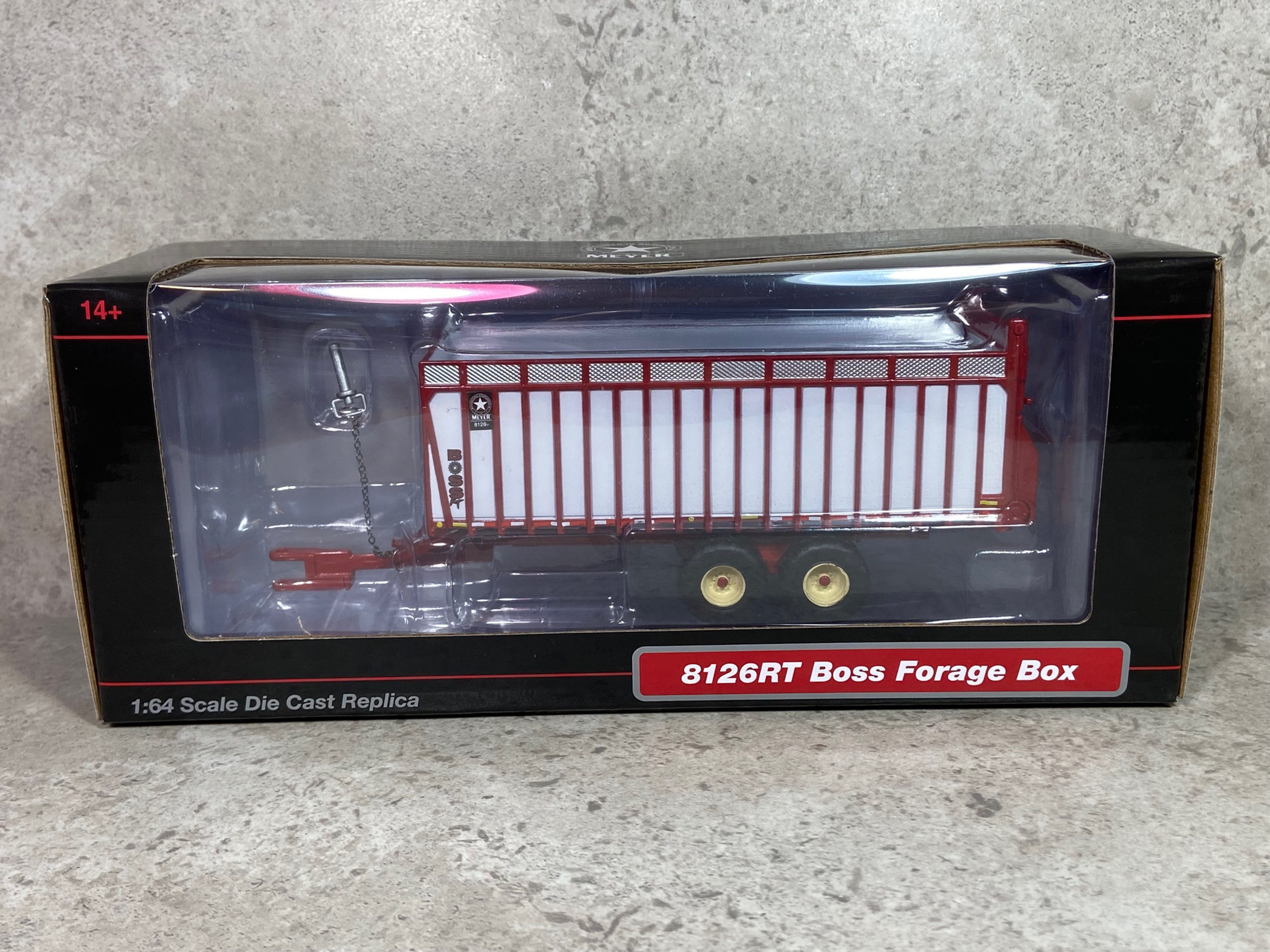 1/64 Meyer 8126RT Tandem Axle Forage Wagon-Red/White