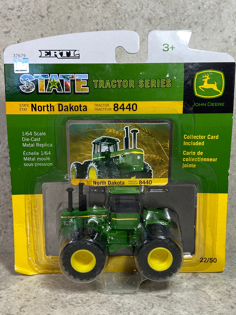 1/64 John Deere 8440 State Series North Dakota