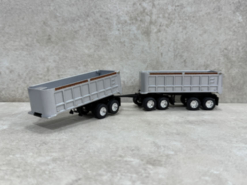 1/64 End Dump Pup Trailer Set Silver