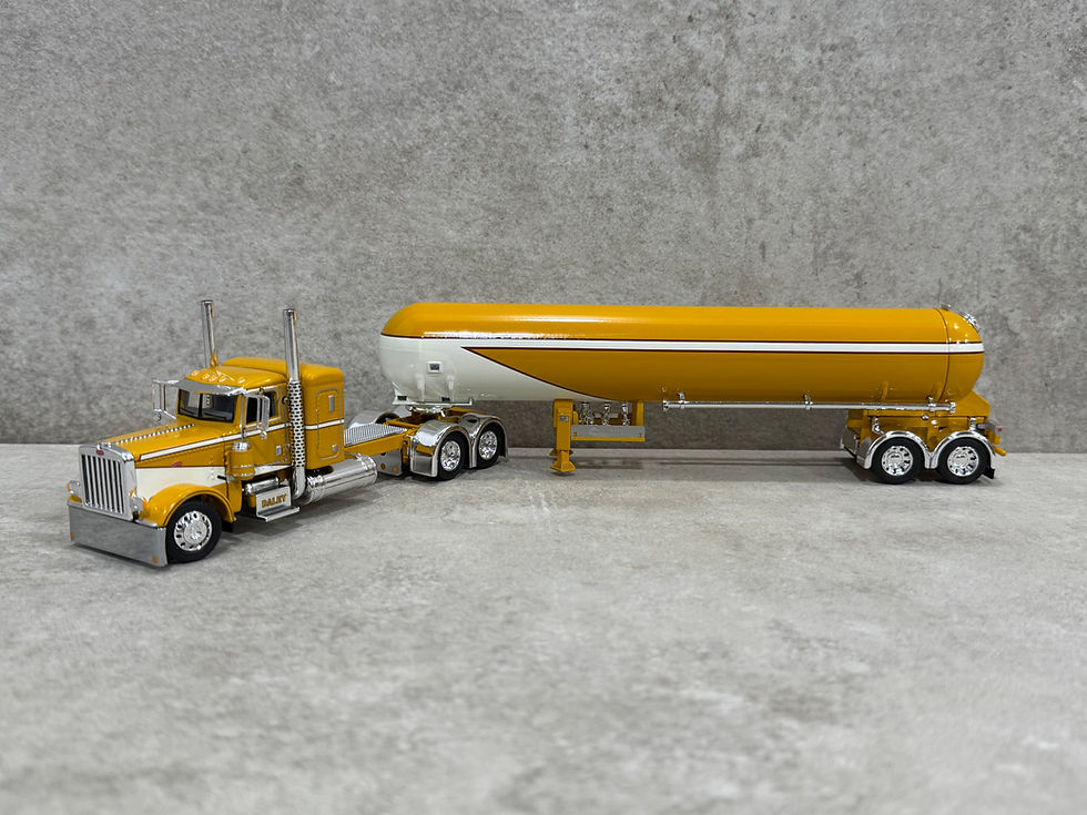 Thumbnail: 1/64 Peterbilt 389 w/ Mississippi LPG Tank Trailer Yellow/White