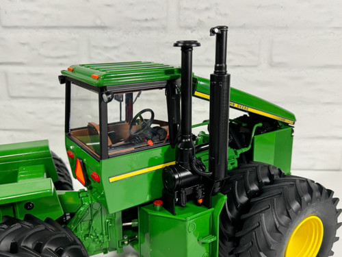1/16 John Deere 8850 Prestige Select #3 | FarmToys4You