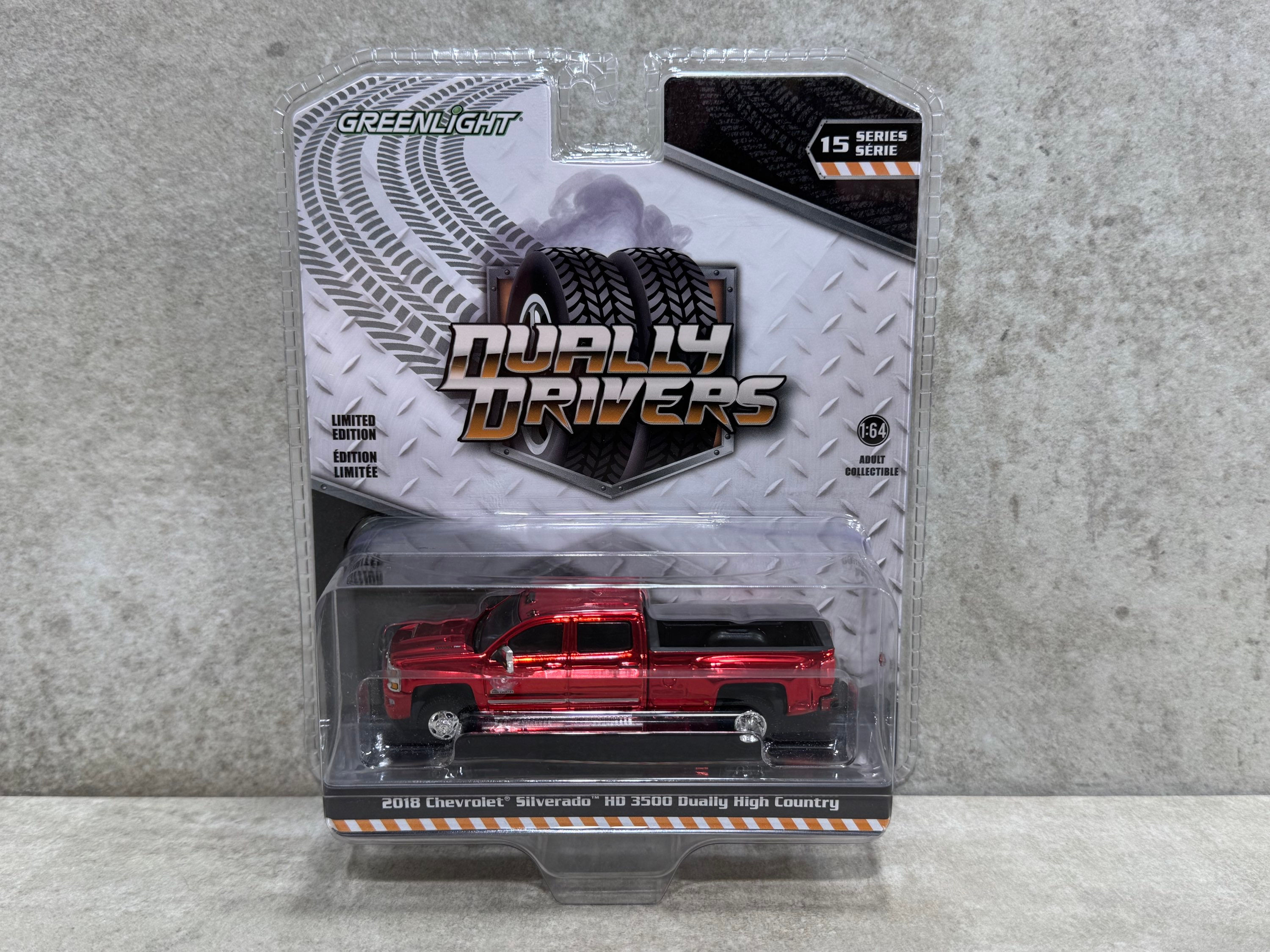 1/64 Chevy Silverado 3500 Dually Red Chrome Chase