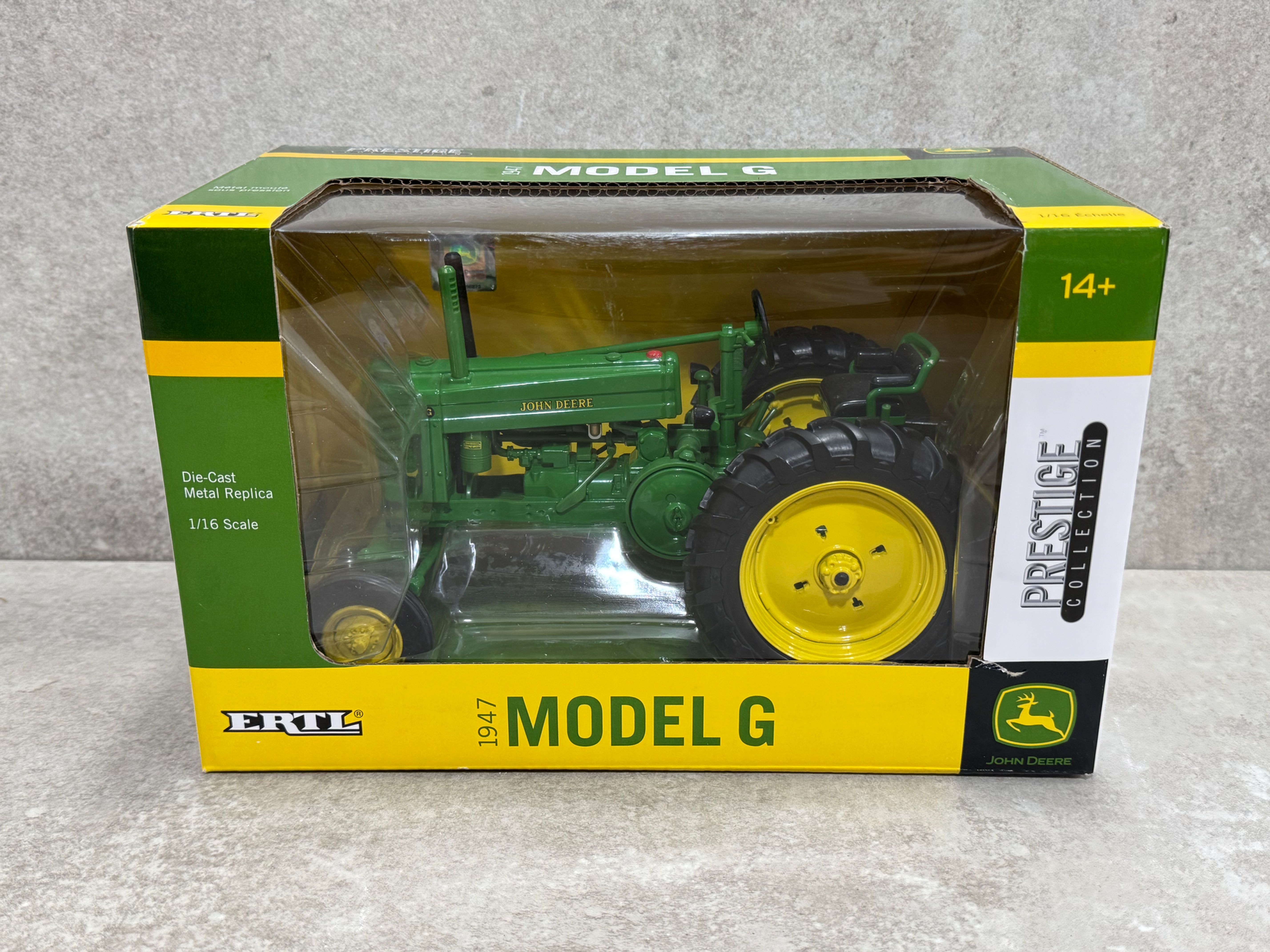 1/16 John Deere Model G Wide Front Prestige