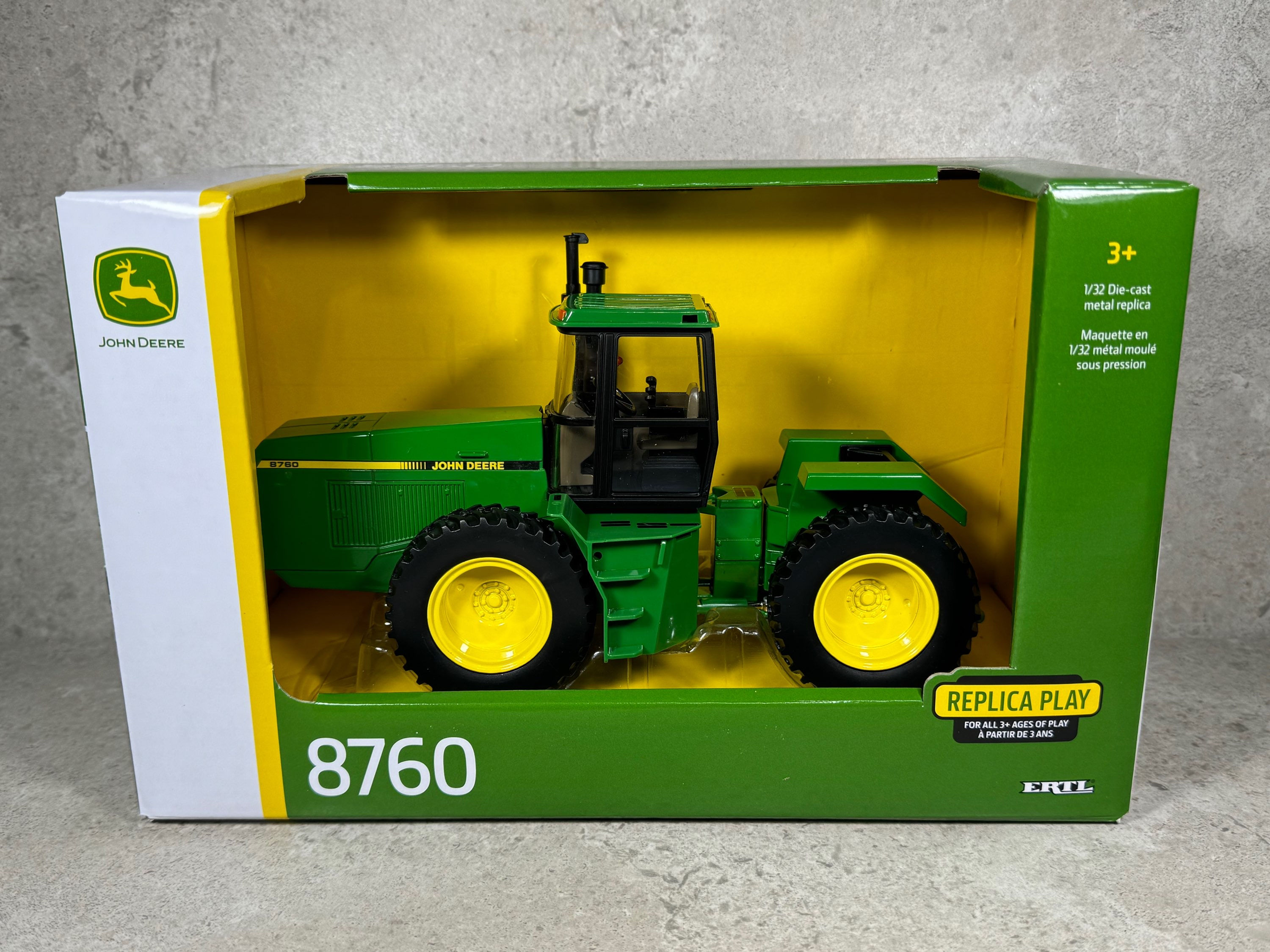 1/32 John Deere 8760 w/ Singles