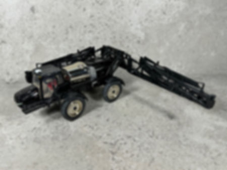 1/64 Case IH 3340 Sprayer Black Intro Edition 2014 1 of 1000