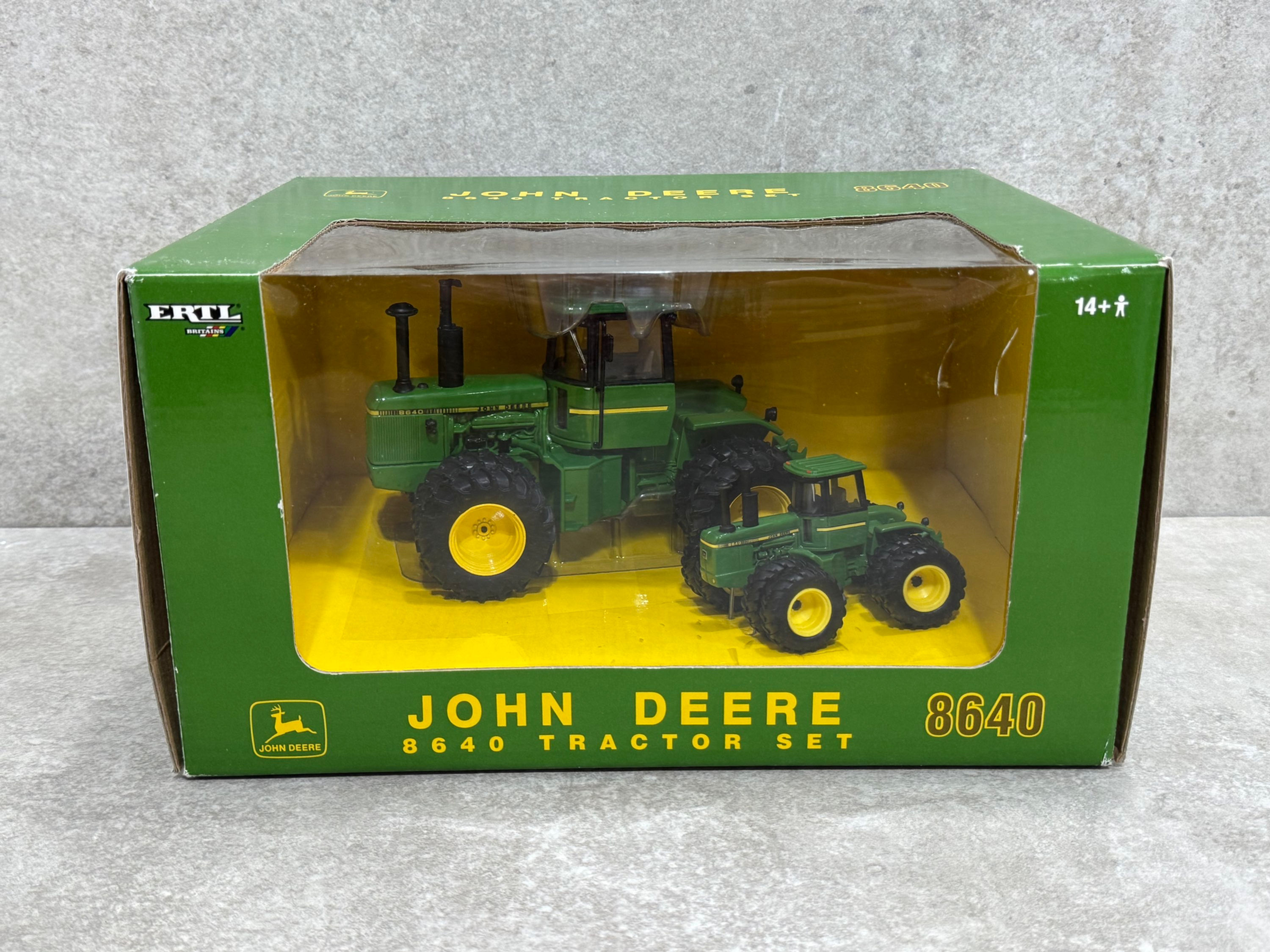 1/32 & 1/64 John Deere 8640 Plow City 2008