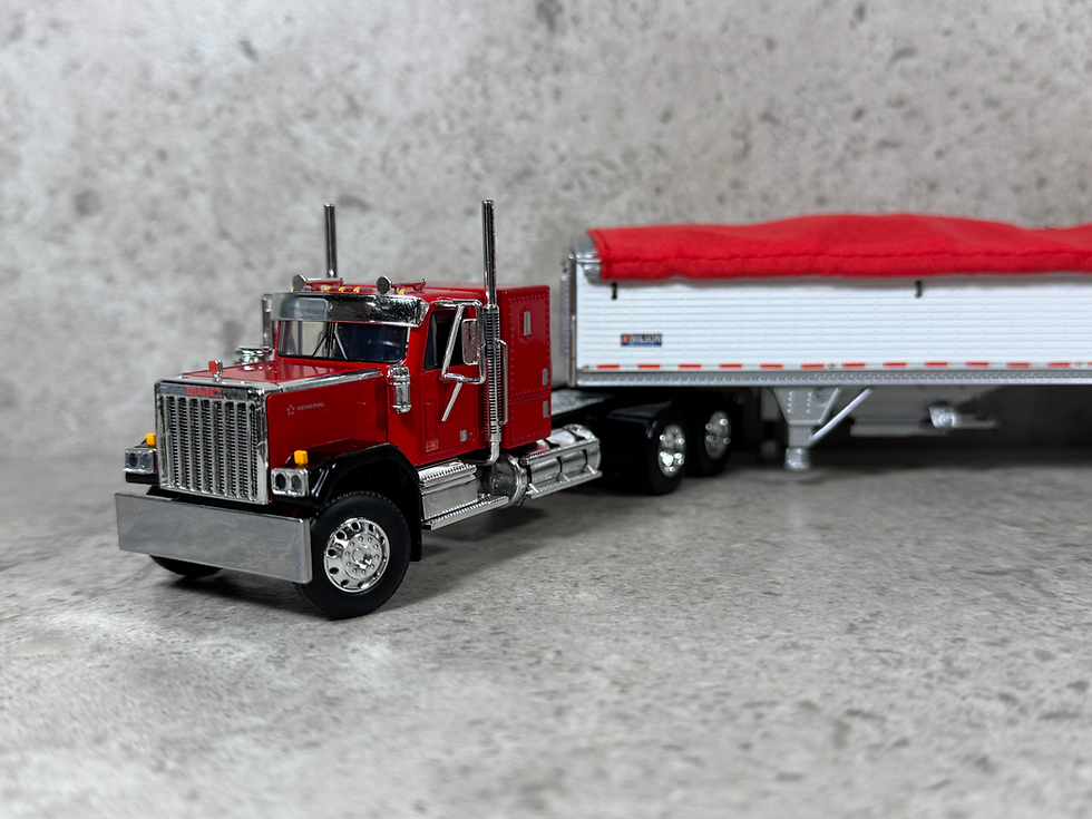 Thumbnail: 1/64 GMC General w/ Wilson Grain Trailer Red/White