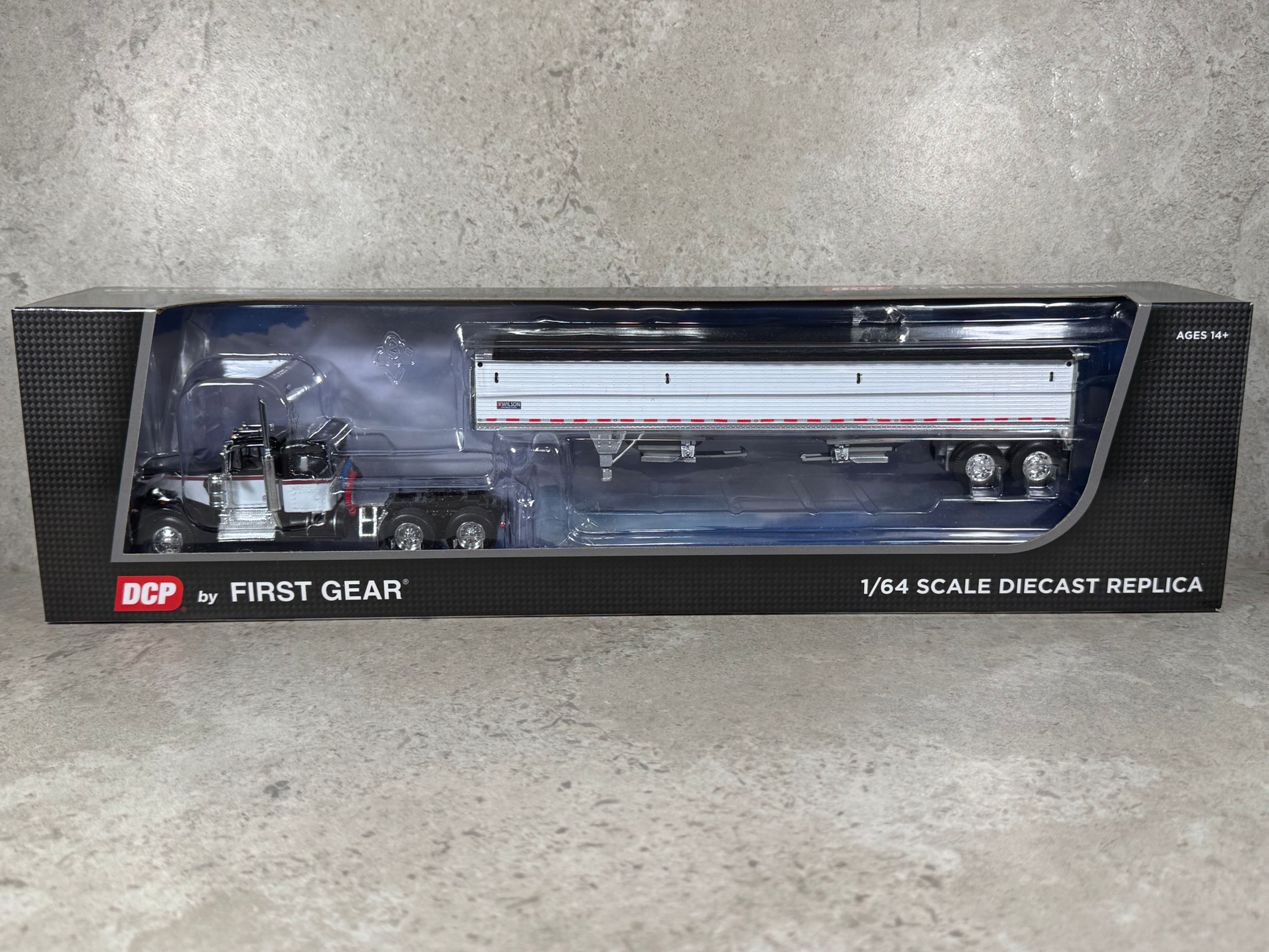 1/64 Kenworth W900A w/ Wilson Grain Trailer Black/White