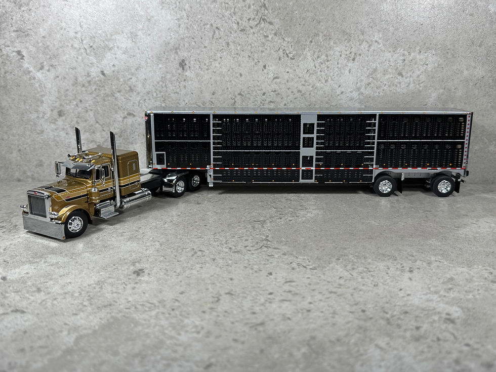Thumbnail: 1/64 Peterbilt 389 w/ Wilson Livestock Trailer Gold/Black