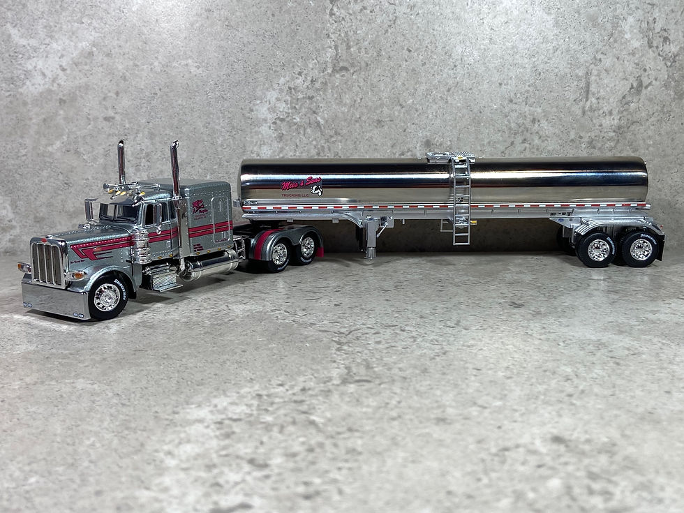 Thumbnail: 1/64 Peterbilt 389 w/ Walker Milk Tanker-Mies & Daughter