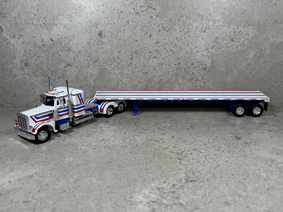 Thumbnail: 1/64 Peterbilt 359 w/ Flatbed Bicentennial Patriot
