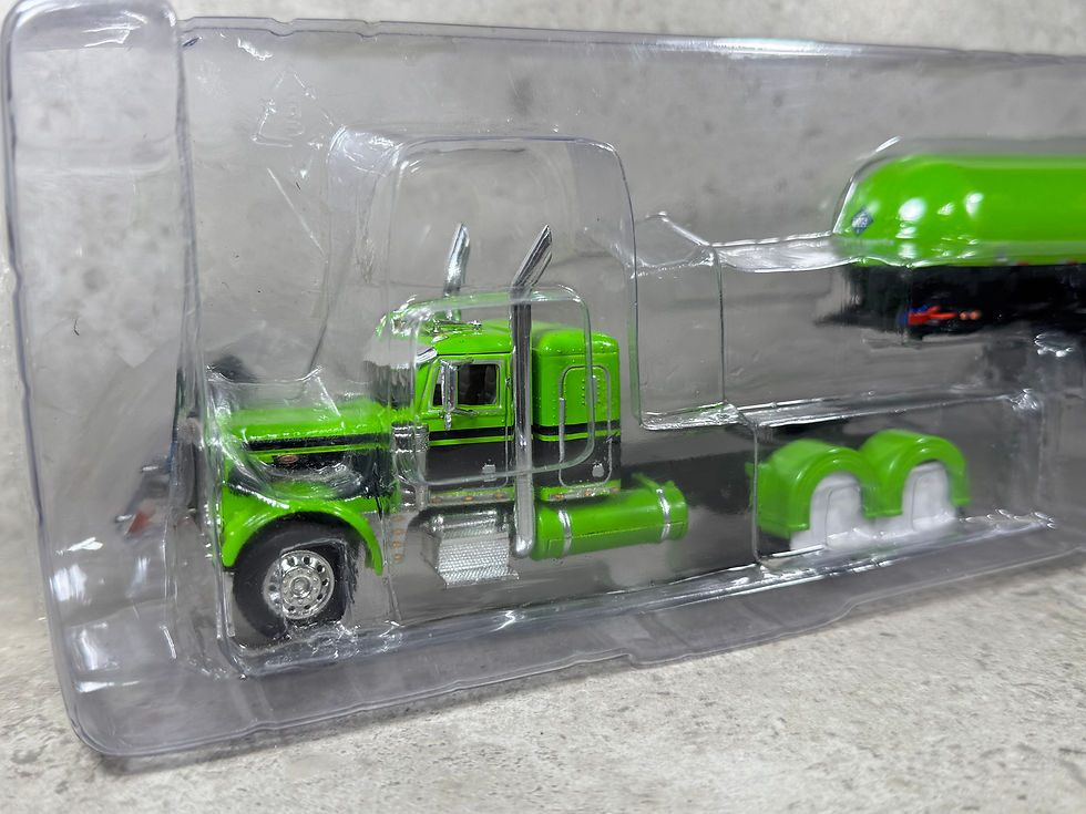 Thumbnail: 1/64 Peterbilt 379 w/ Anhydrous Ammonia Tanker Lime/Black