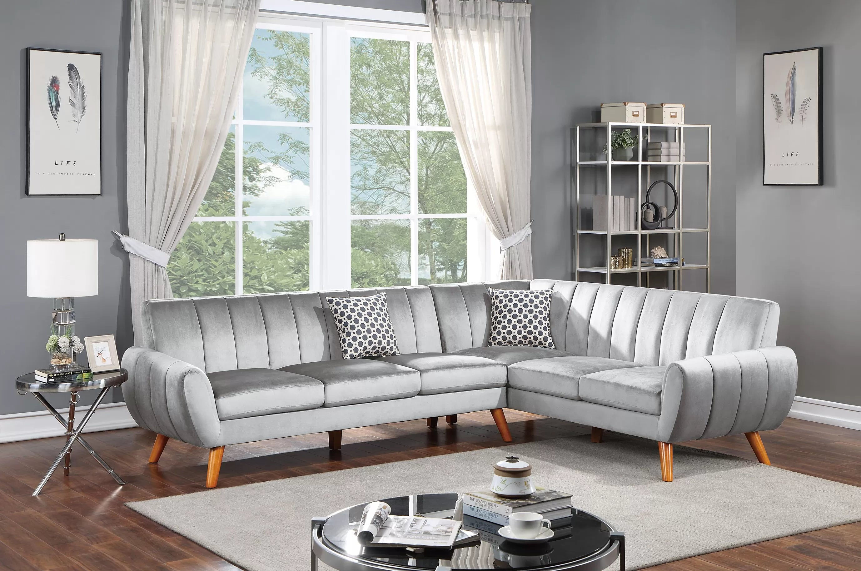 Light Gray 2-Piece Sectional Set with 2 Accent Pillows — F8872