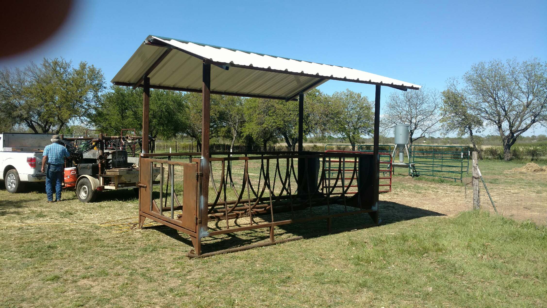 LAG Industries Cradle Style Hay Saving Feeders