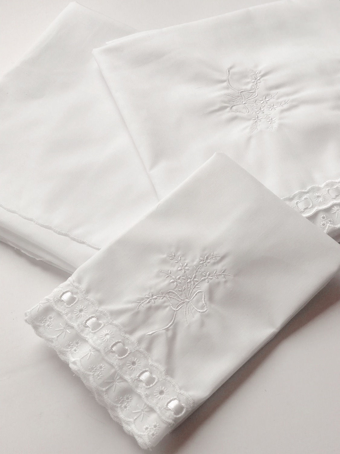 Conjunto de Sábanas de Tres Piezas