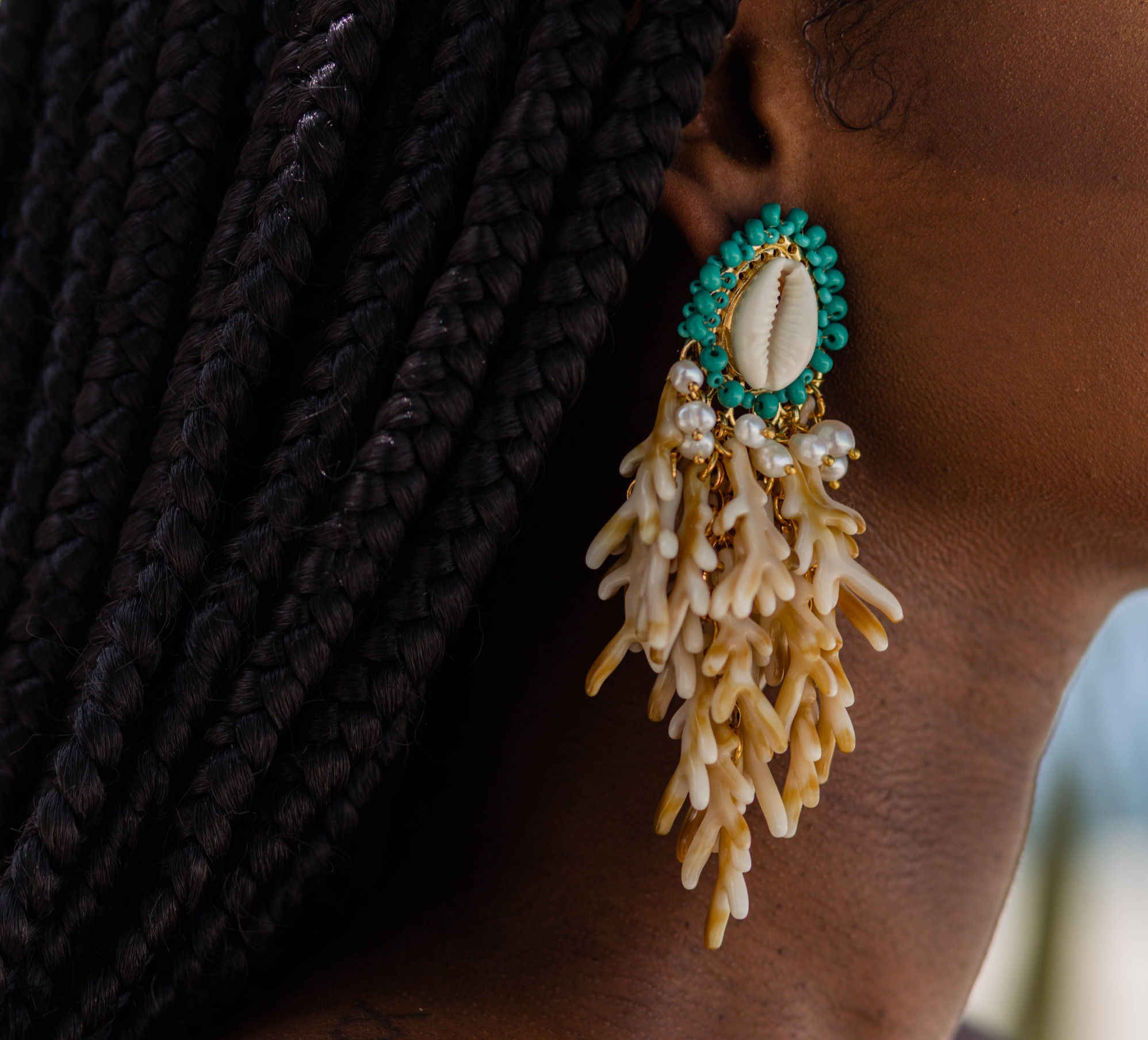 Maxi brinco cascata de corais 