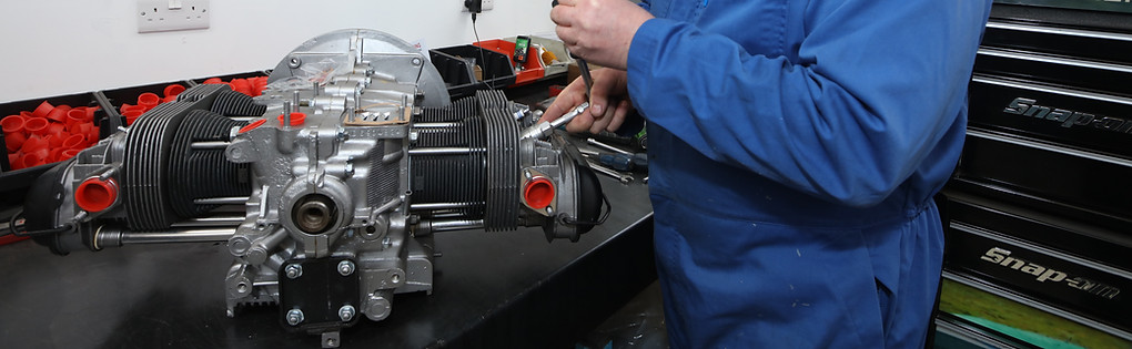 Final inspection of an Aircooled engine