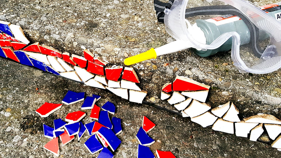 Mosaik auf einem Steinboden