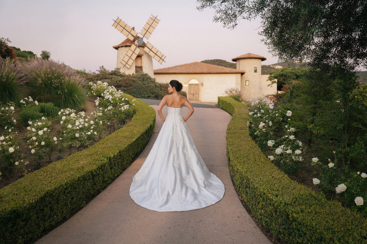 Allure Bridals - A1407