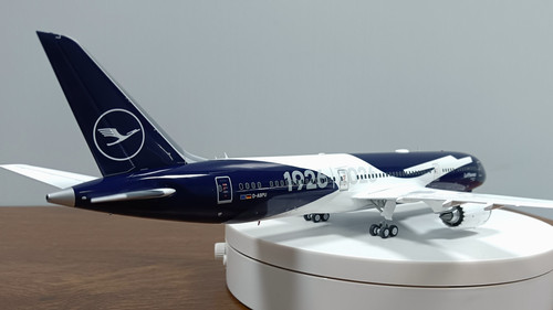 200 scale alloy Boeing 787-9 Dreamliner Lufthansa metal model