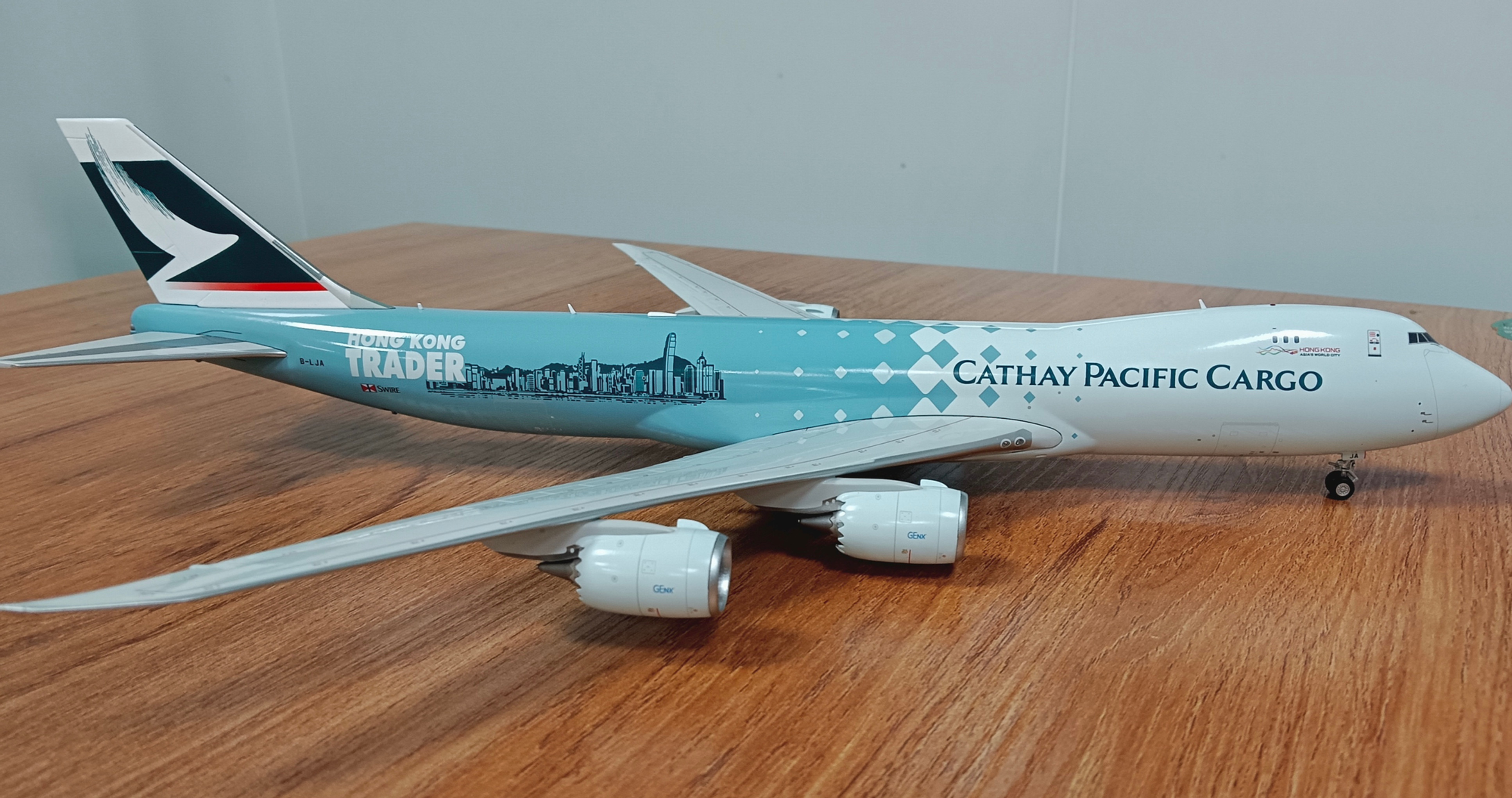 Cathay Pacific Cargo 1:200 B747-8 made by DPM