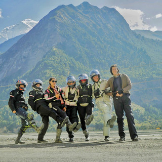 group dancing Nilgiri.jpeg