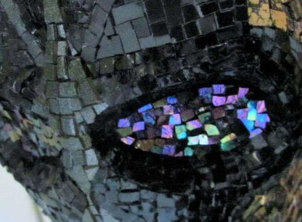 Mosaïque d'Adeline Benhammouda, masque urbain, G-Knight

