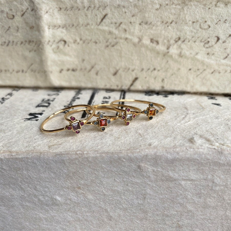 Miniature : Les Merveilleuses - Bijoux en or 18 carats - Bague - Made in France - Améthyste et rubis