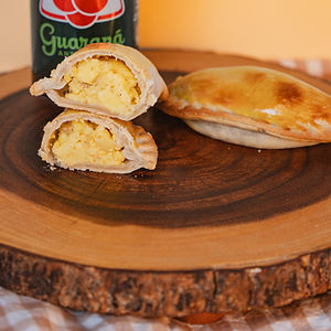 FOUR CHEESE empanada