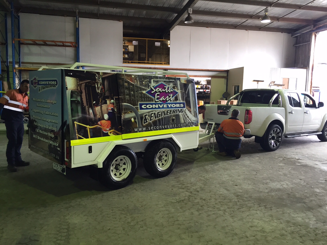SE Conveyors Trailer Signage