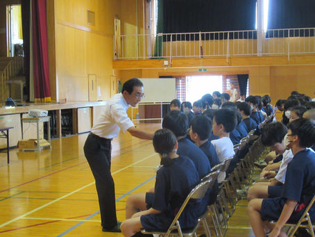 令和7年6月27日(金)、つくば市立谷田部中学校に於いて、全学年387名に、「いのちの授業」を行いました。