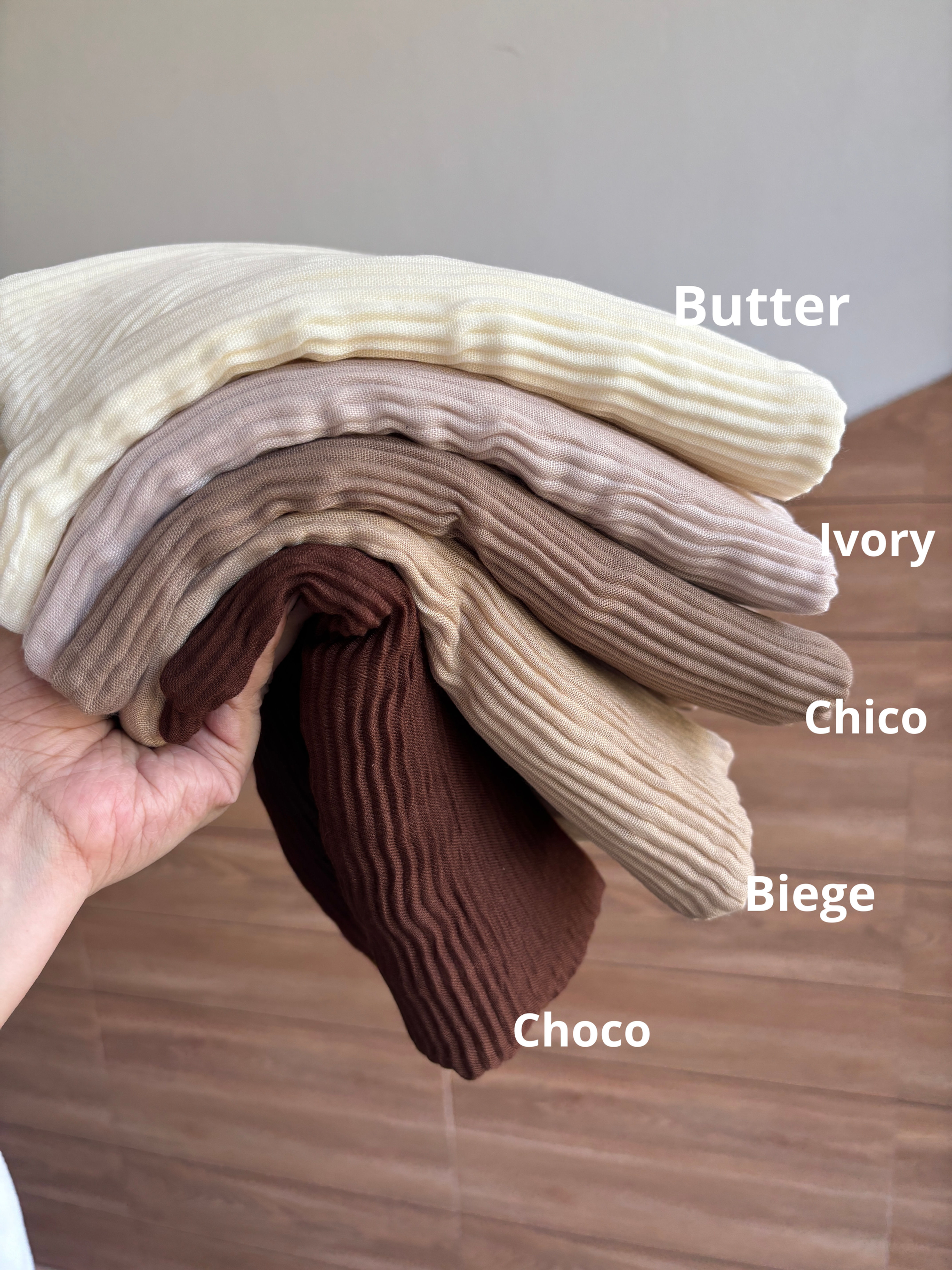 PLEATED COTTON HIJABS