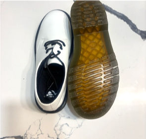 Thumbnail: Dr.Marten Low Top Boots