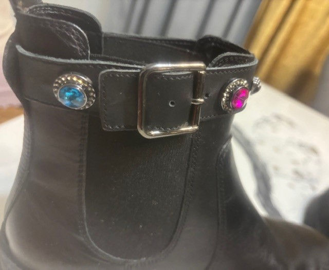 Thumbnail: Kurt Grieger Rhinestone Boots