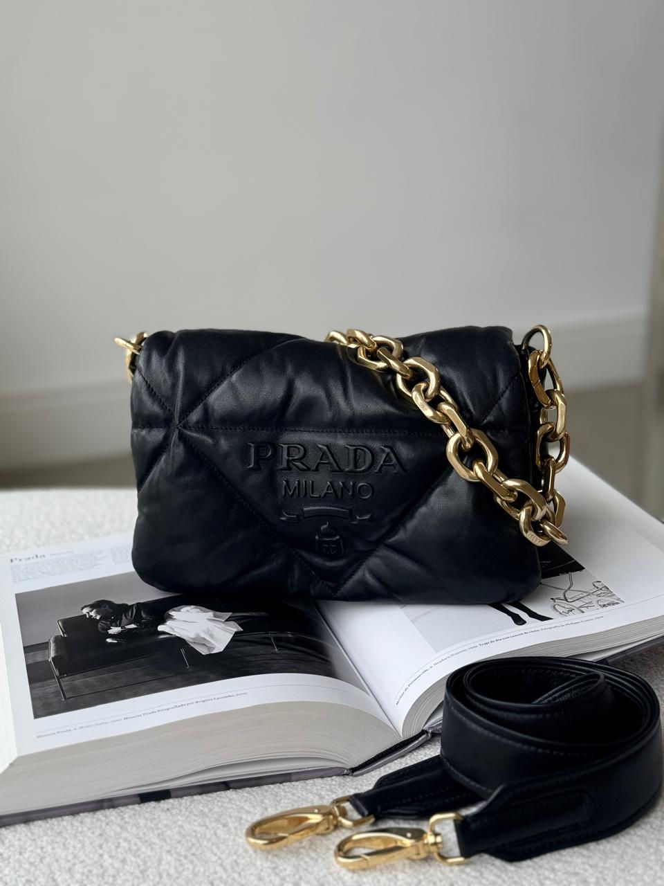 Miniatura: Prada Quilted Crossbody Bag Nappa Leather