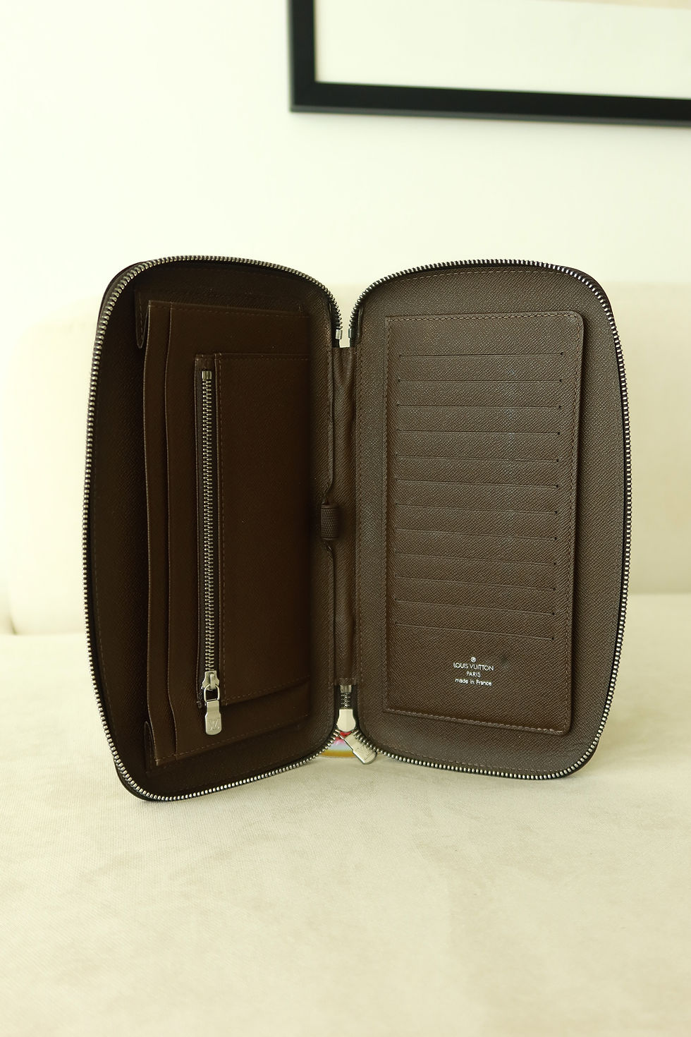 Miniatura: Louis Vuitton Taiga Organizer Atoll Brown