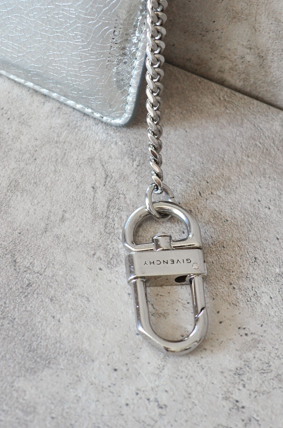 Miniatura: Porta tarjeta -llavero Givenchy