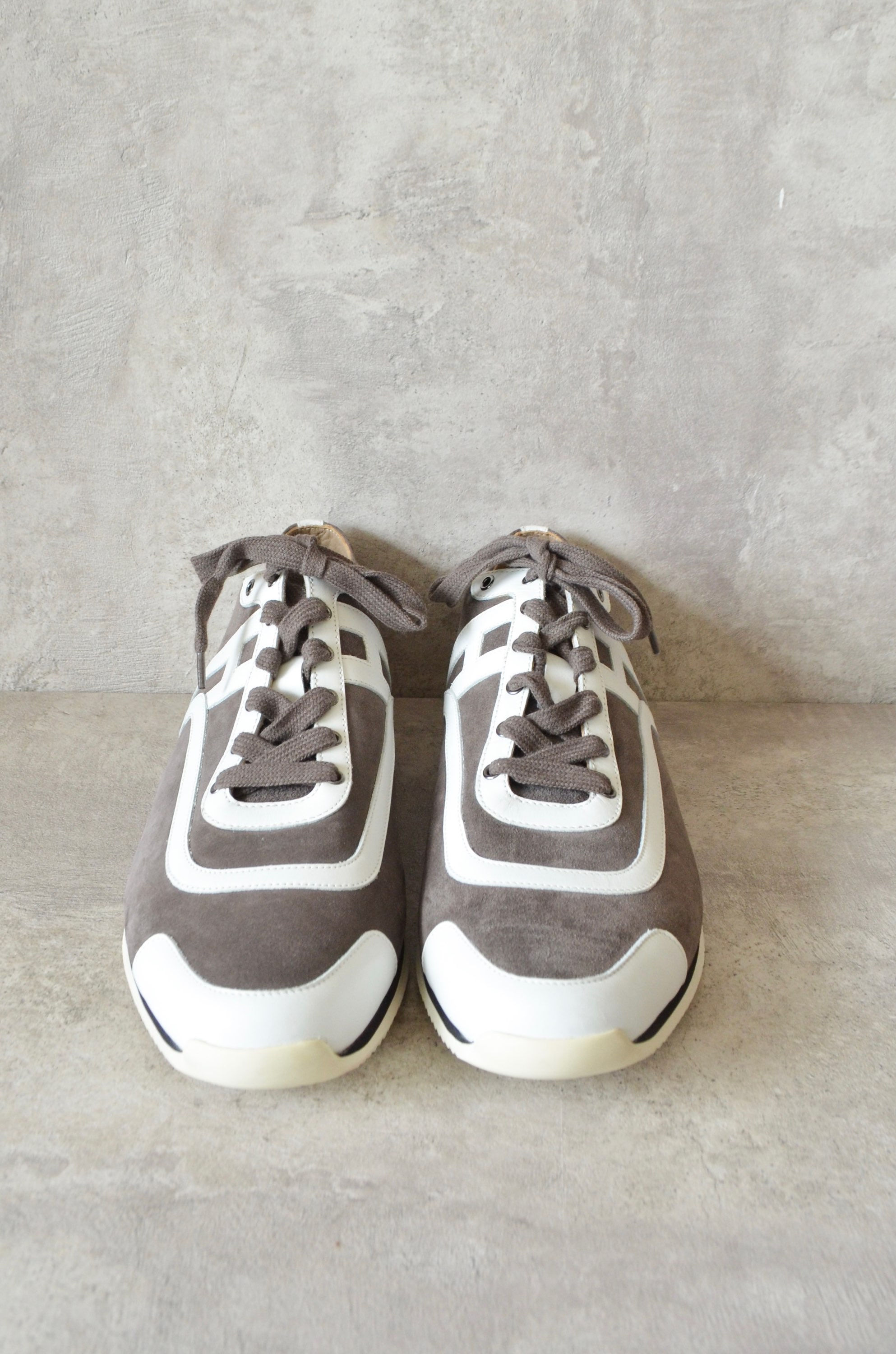 Zapatilla Hermes talle 44